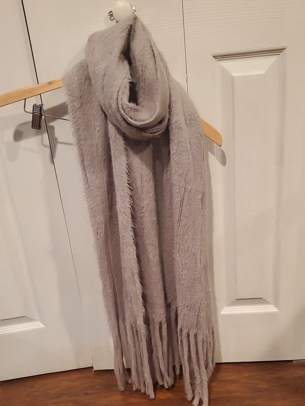 LC Lauren Conrad Taupe Fringe Knit Poncho Scarf Preowned